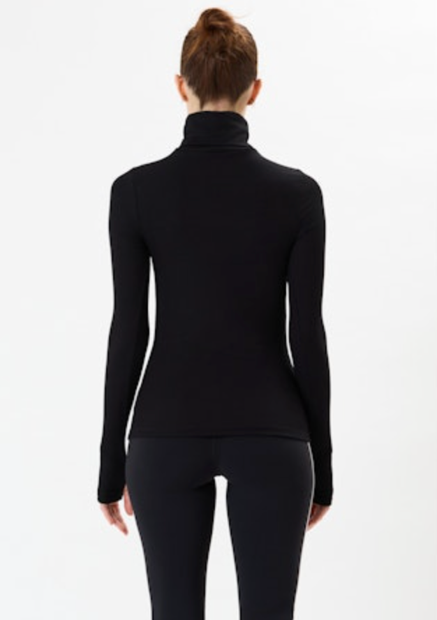 Lennon Turtleneck